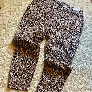 NWT. Lane Bryant Leopard Mid-Rise Skinny Size 22